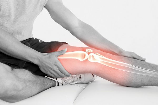 כאבי ברכיים- טיפול חדשני פתרון חסכוני